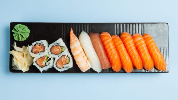 4. Medium sushi 12 biter